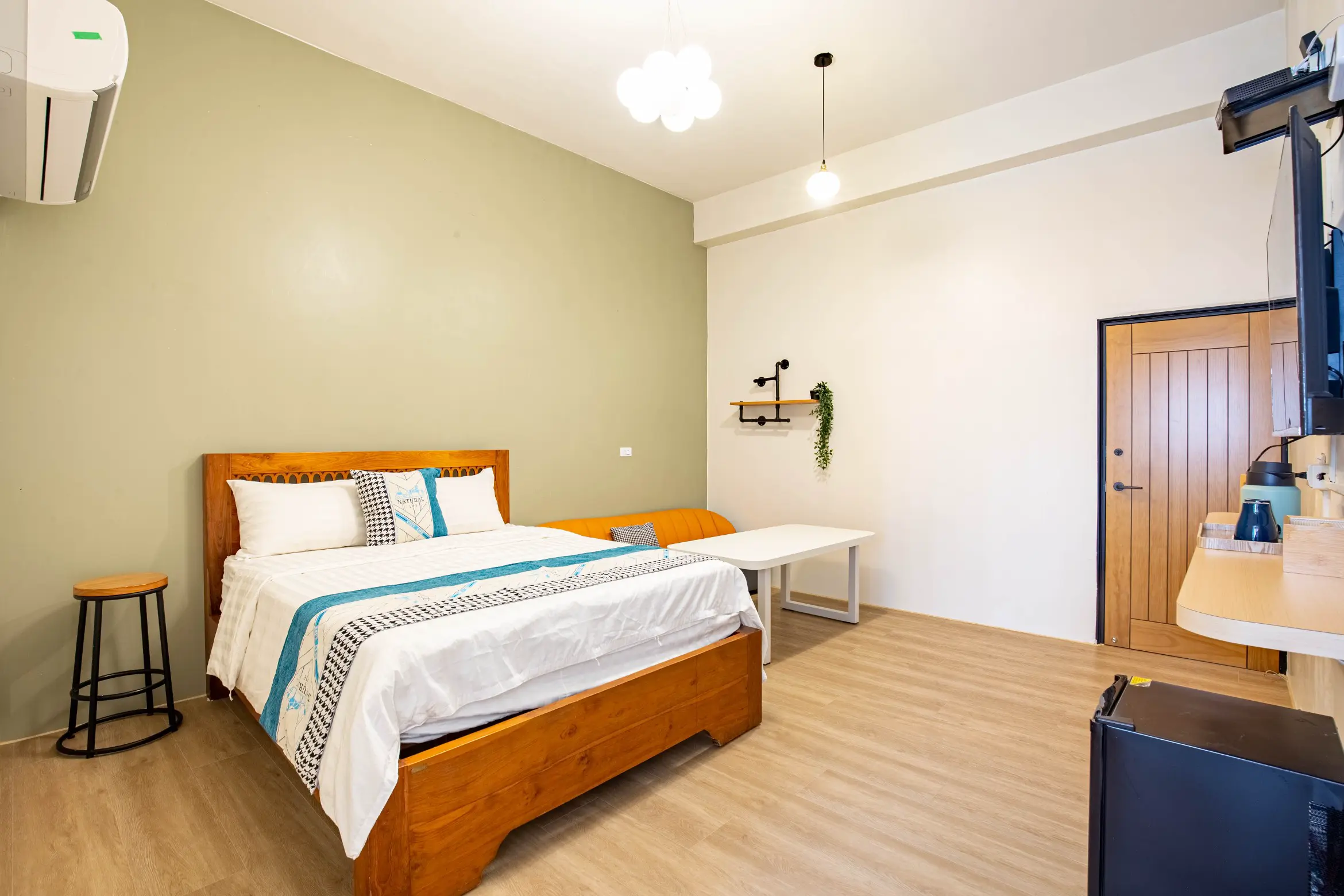 103 201 203豪華雙人房